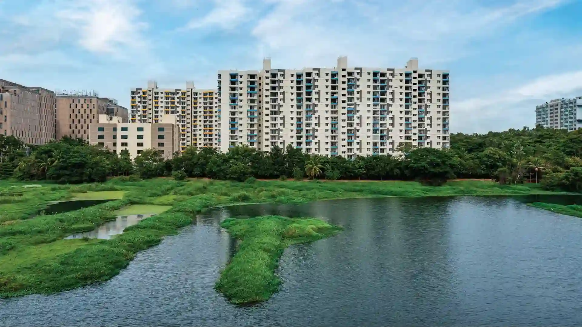 Adarsh Lakefront Back Elevation Devarabisanahalli Kaikondrahalli Bengaluru Adarsh Lakefront Back Elevation Devarabisanahalli Kaikondrahalli Bengaluru