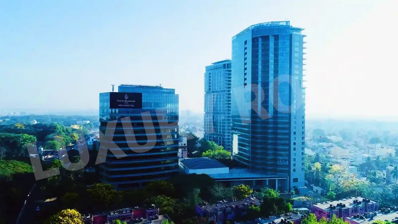 Building Elevation Embassy One