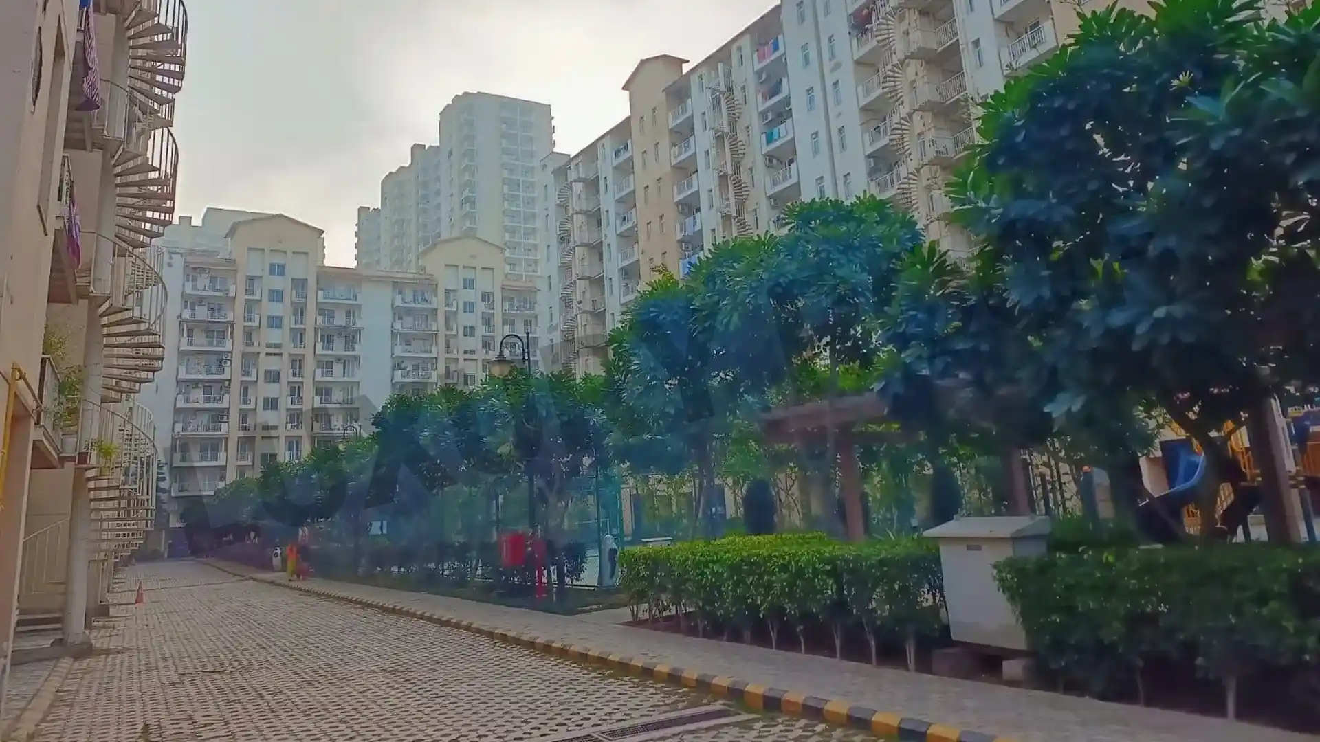 Emaar Mgf Palm Hills Internal Road Sector 77 Gurgaon Emaar Mgf Palm Hills Internal Road Sector 77 Gurgaon